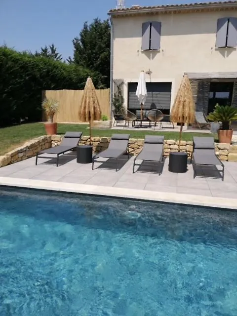 Holiday home Villa Avec Piscine Dans Quartier Residentiel Cucuron France